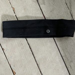 Lulu Lemon black headband